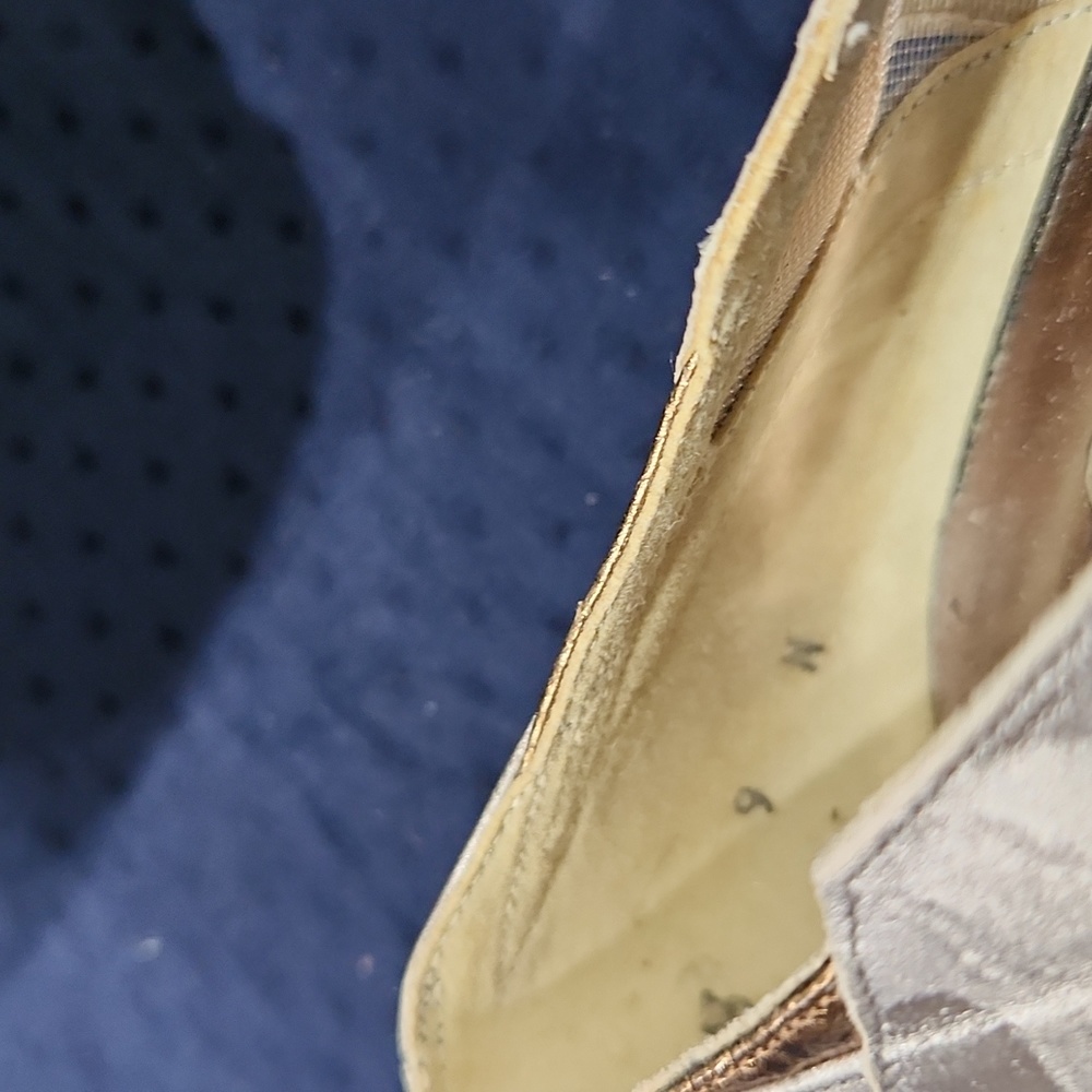 Stuart Weitzman Gold and Silver Heels - Picture 5 of 7